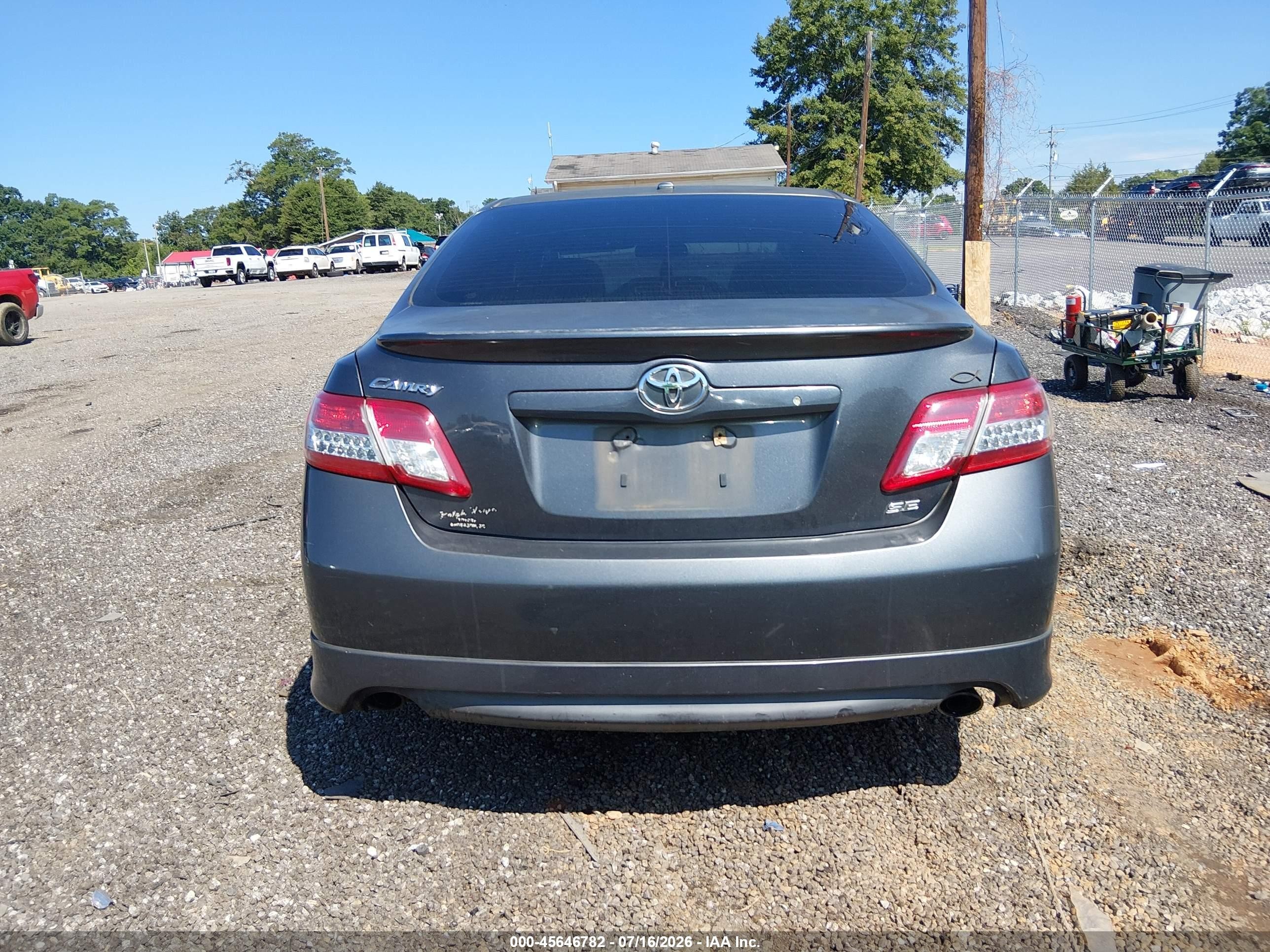 2011 Toyota Camry Se Gray vin: 4T1BF3EKXBU731867