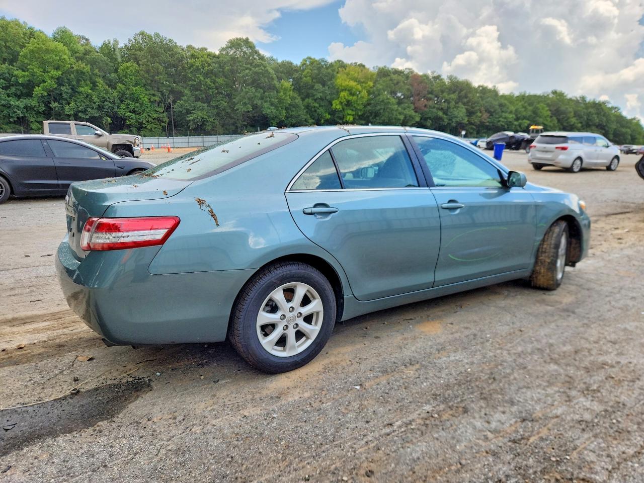 2011 Toyota Camry Le Teal vin: 4T1BF3EKXBU735336