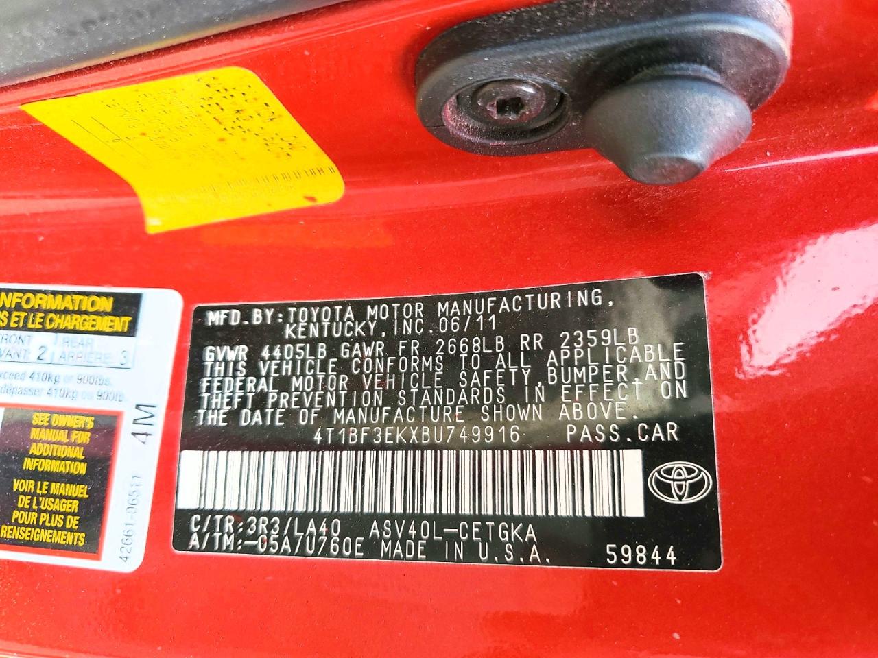 2011 Toyota Camry Xle Red vin: 4T1BF3EKXBU749916