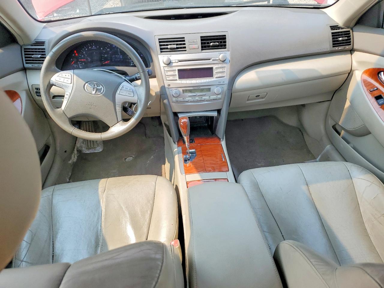 2011 Toyota Camry Xle Red vin: 4T1BF3EKXBU749916
