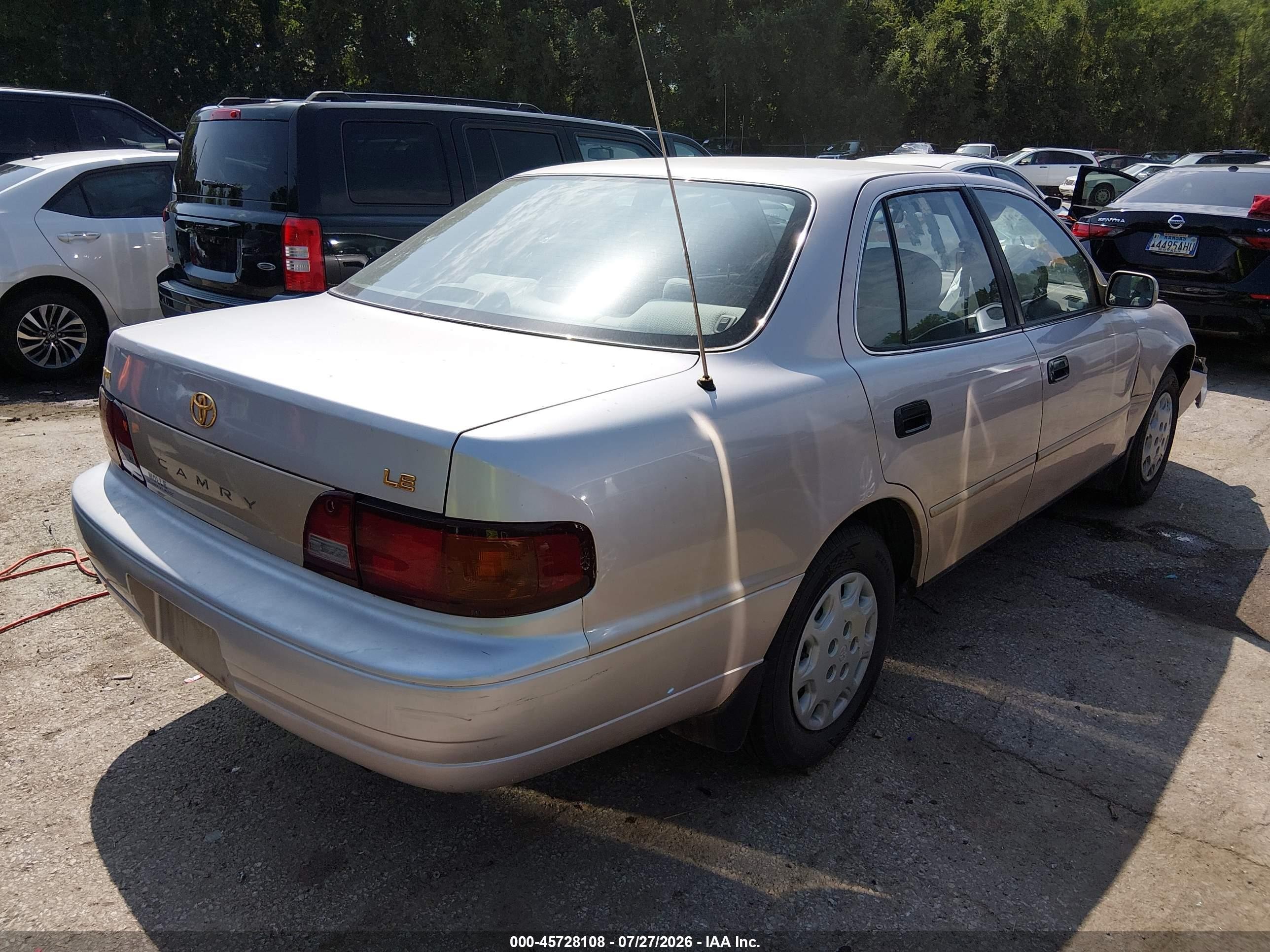 1996 Toyota Camry Dx/le/xle Champagne vin: 4T1BG12K0TU725874