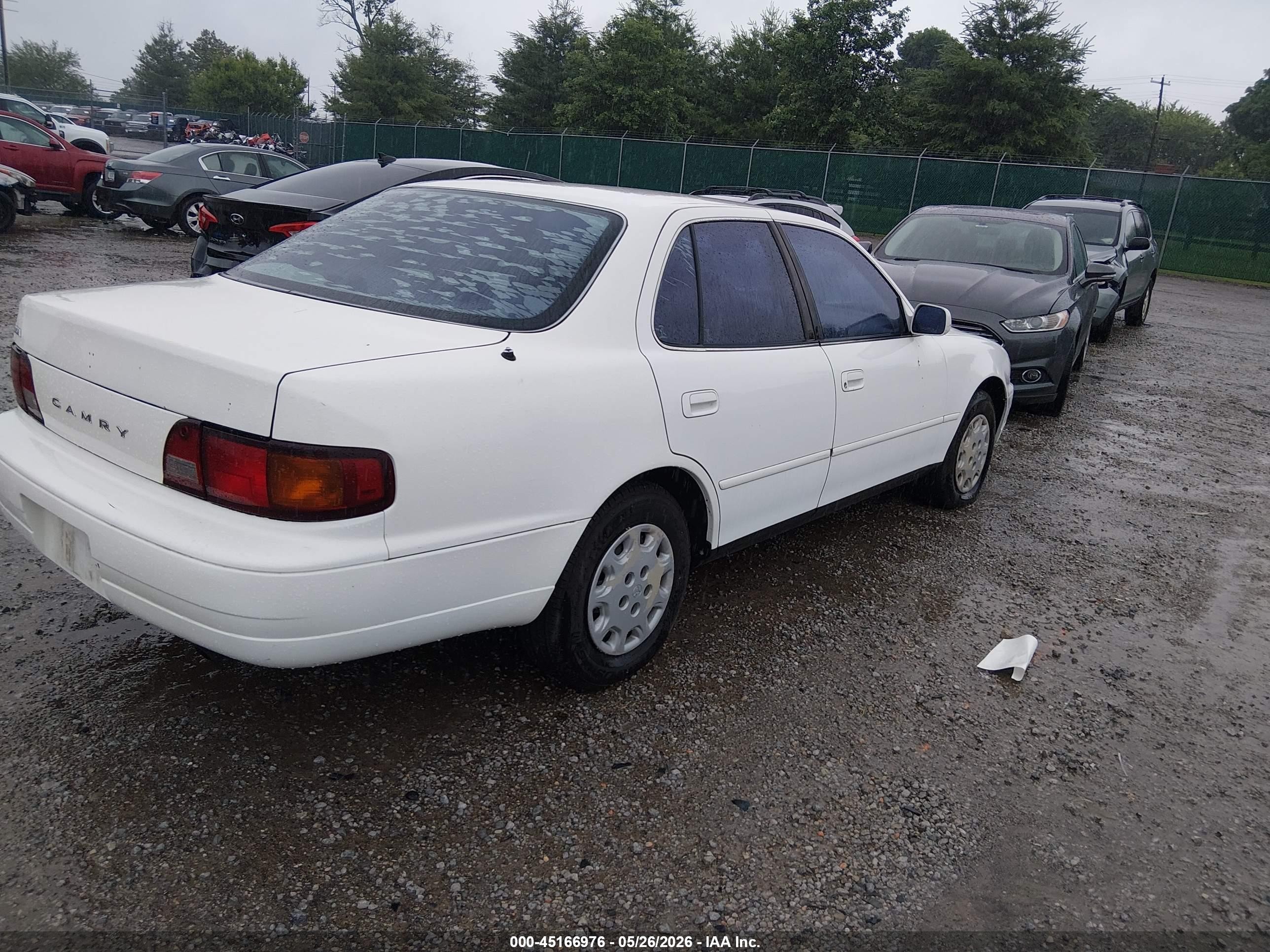 1996 Toyota Camry Dx/le/xle White vin: 4T1BG12K1TU935108