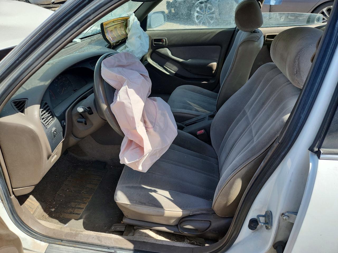 1996 Toyota Camry Dx Белый vin: 4T1BG12K2TU791150