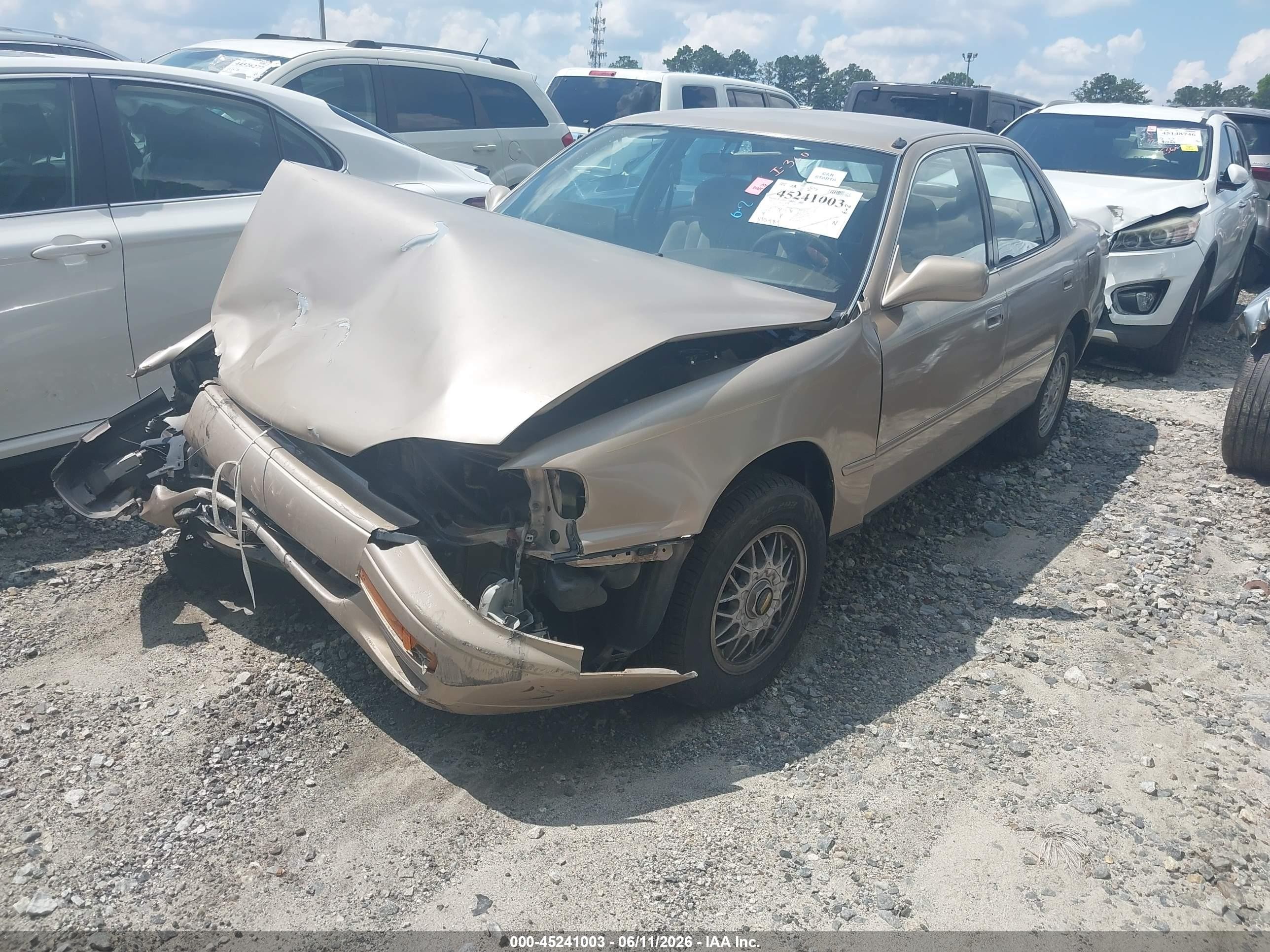 1996 Toyota Camry Dx/le/xle Tan vin: 4T1BG12K2TU792153
