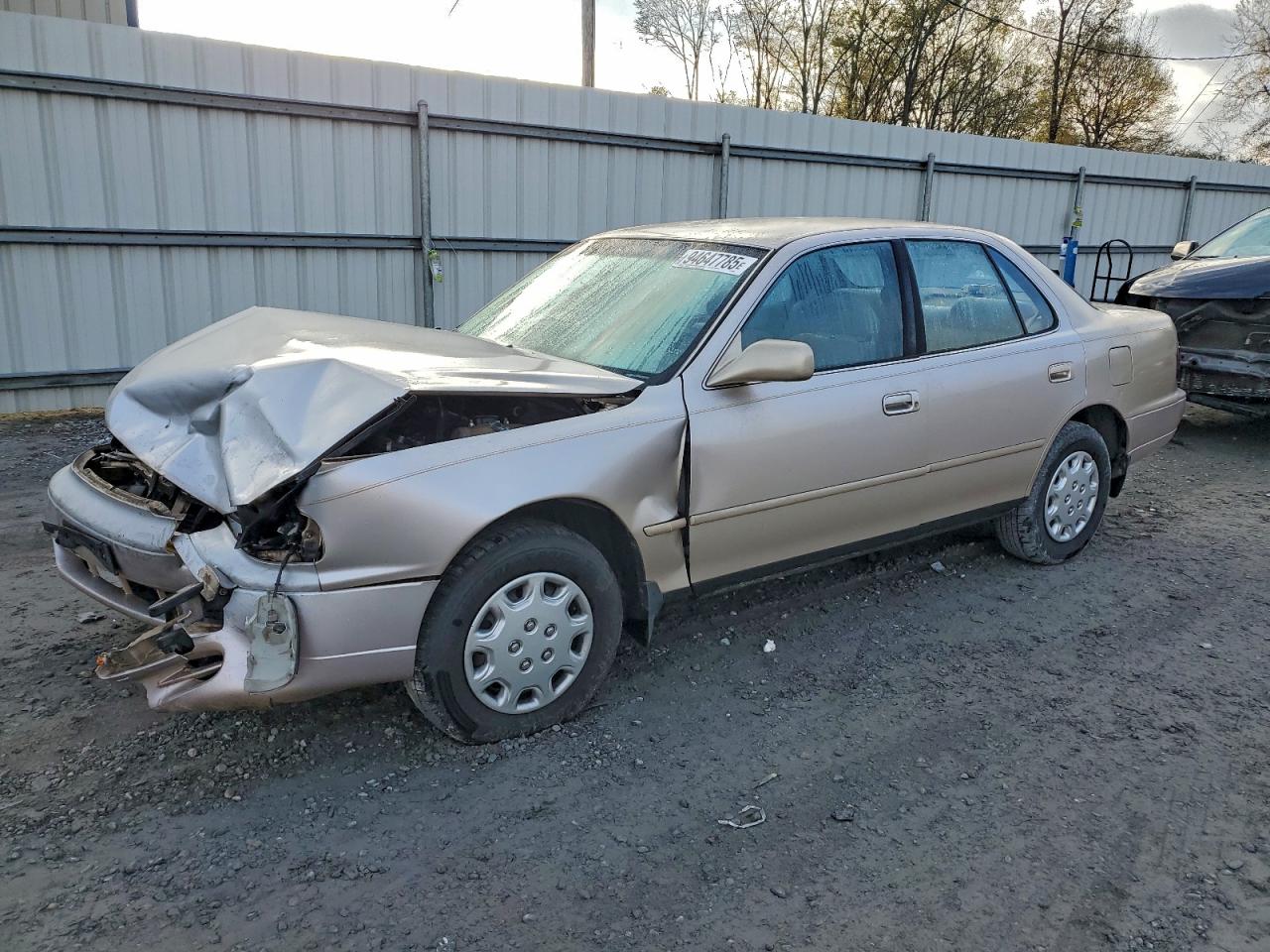 1996 Toyota Camry Dx Silver vin: 4T1BG12K2TU809596