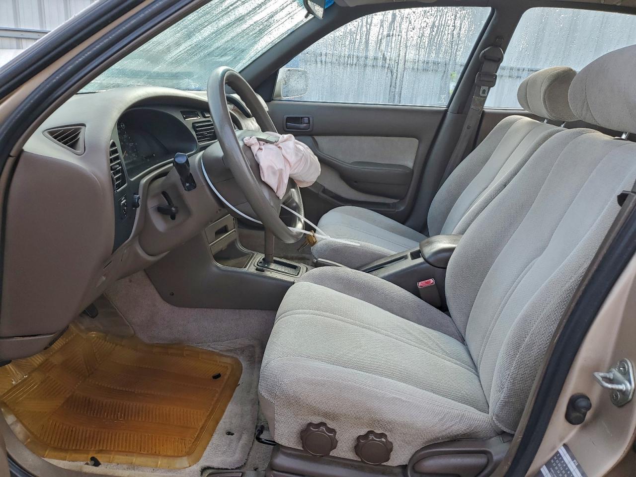 1996 Toyota Camry Dx Silver vin: 4T1BG12K2TU809596