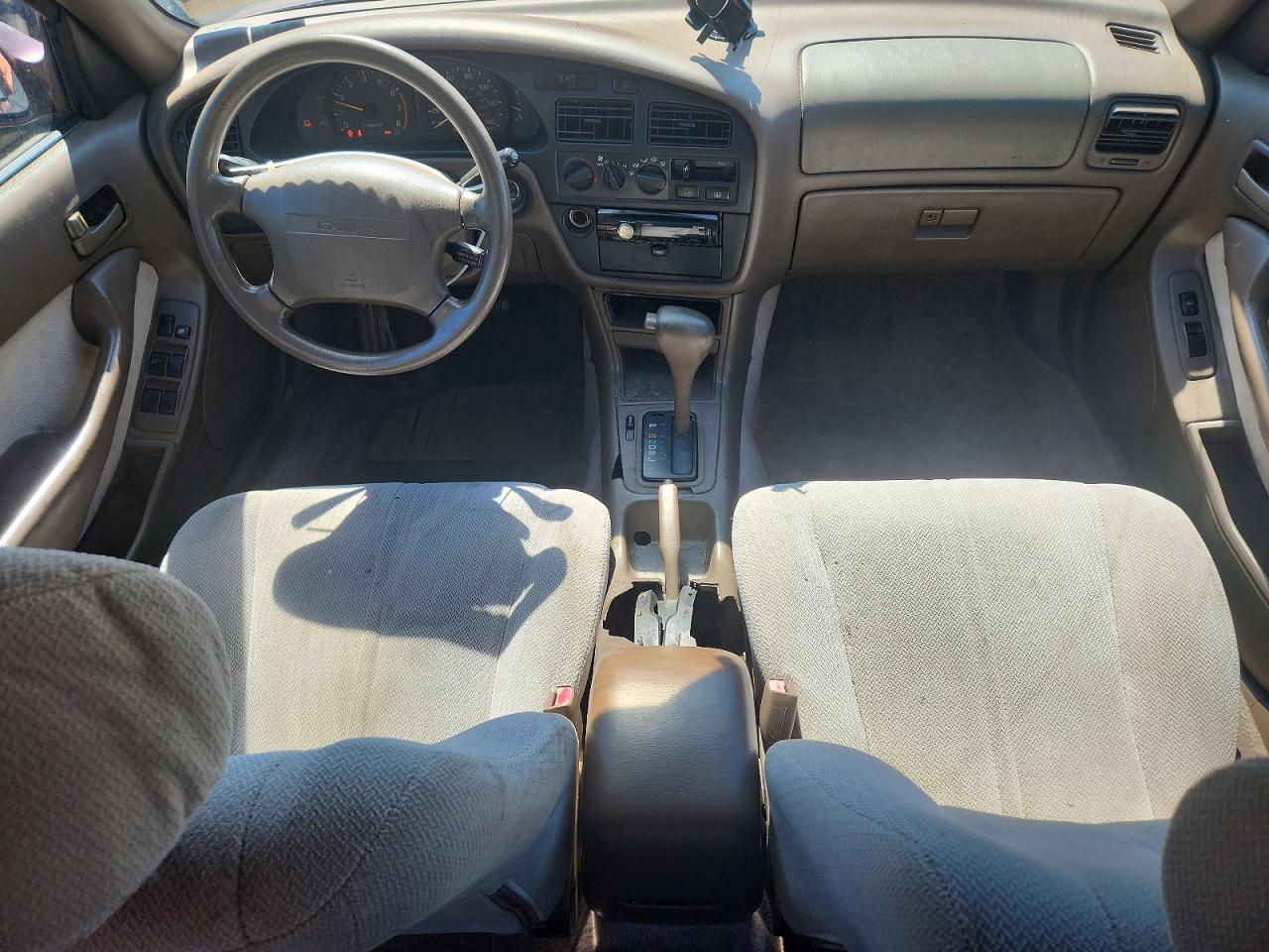 1996 Toyota Camry Le Purple vin: 4T1BG12K3TU775751