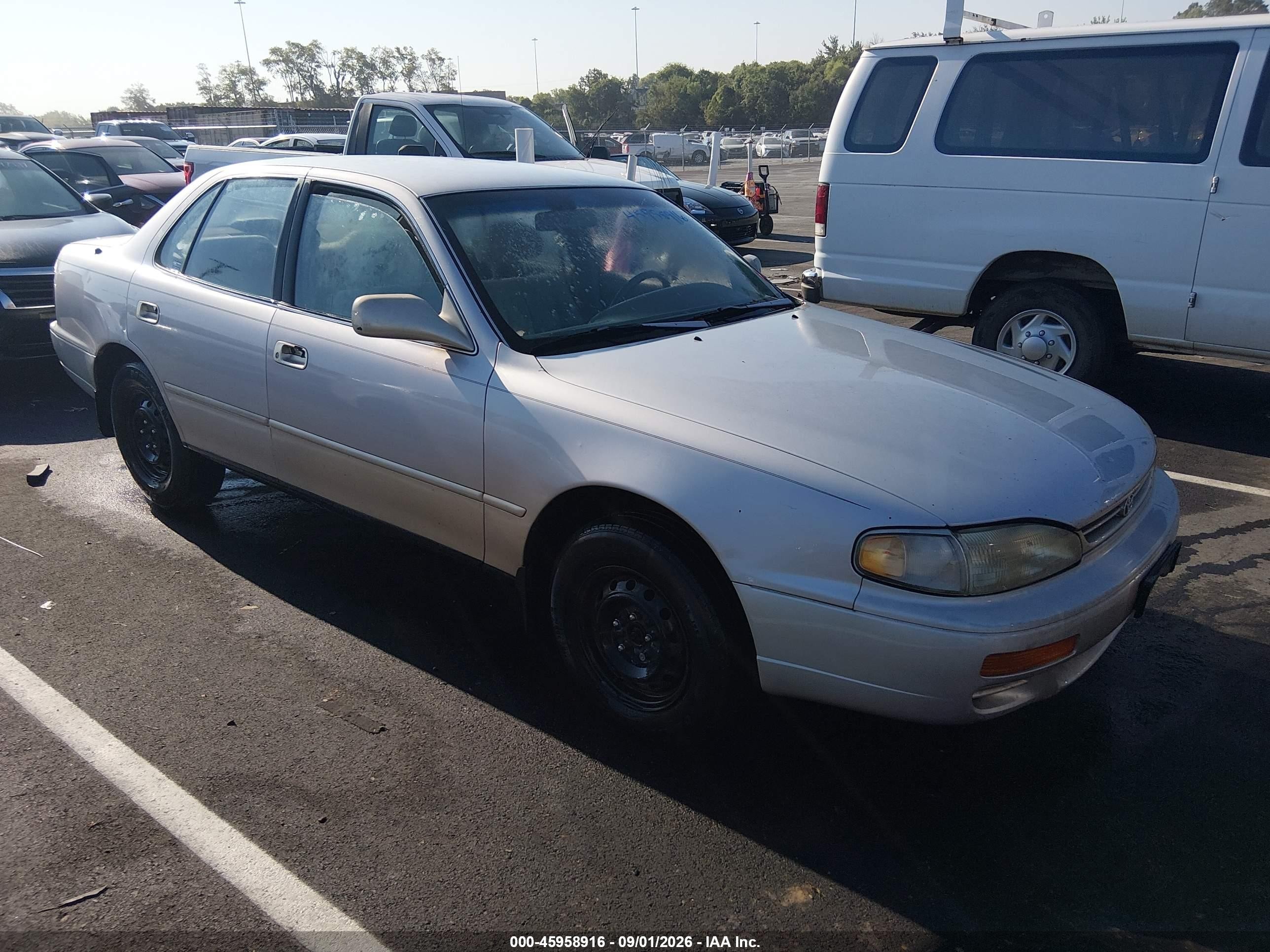 1996 Toyota Camry Dx/le/xle Tan vin: 4T1BG12K5TU774259