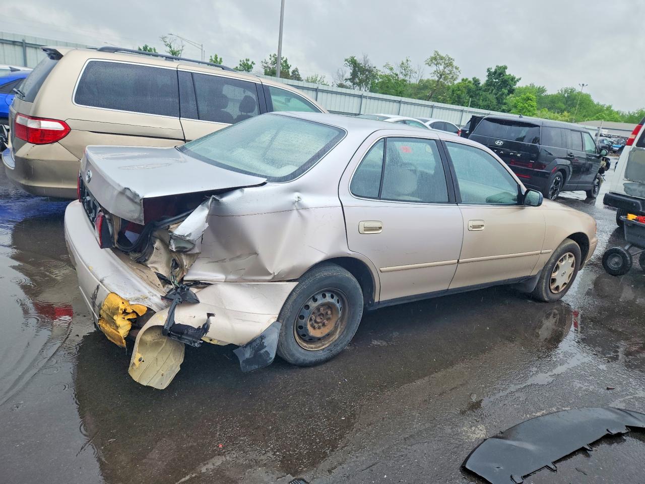 1996 Toyota Camry Dx Beige vin: 4T1BG12K7TU731199