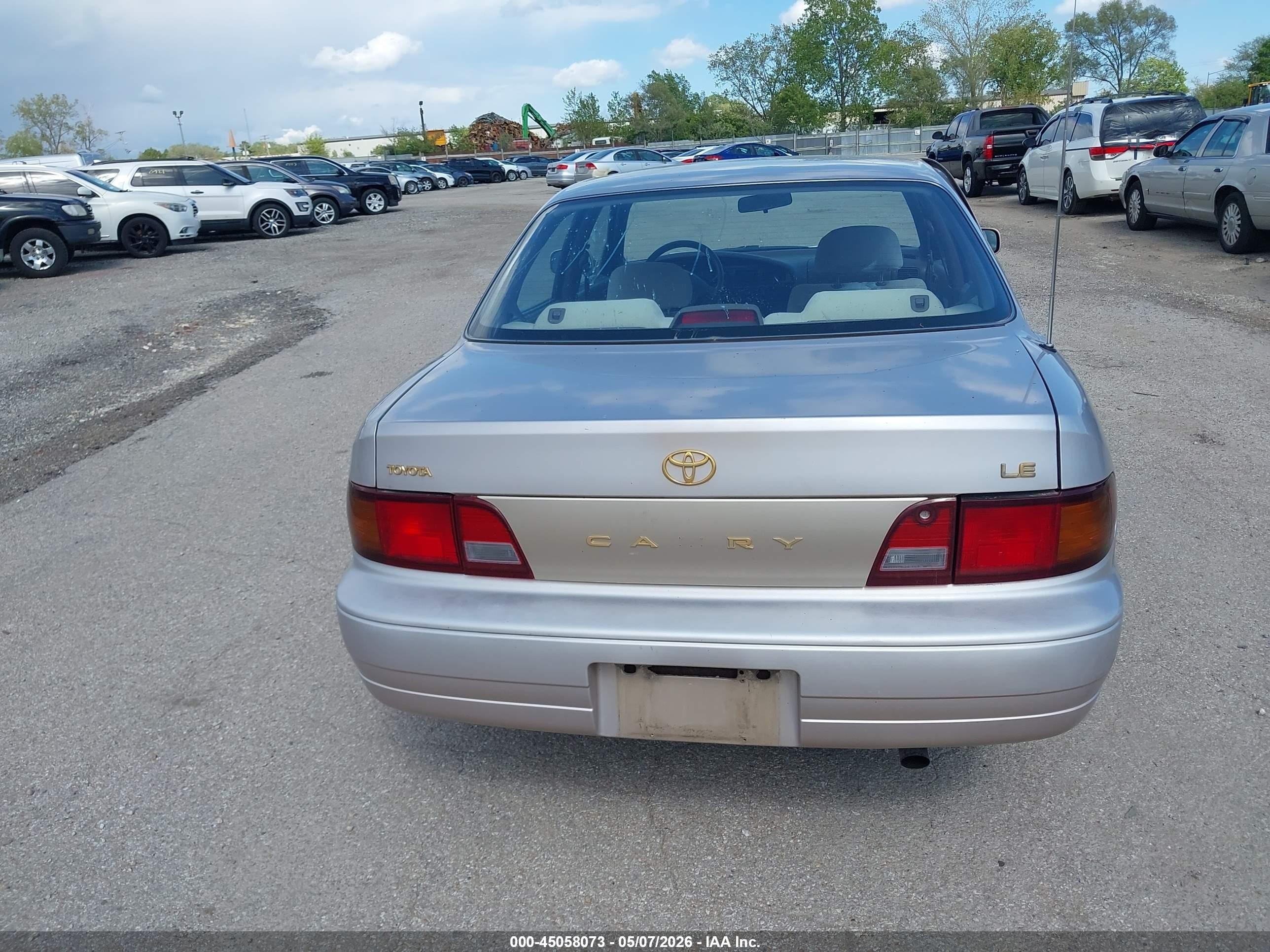 1996 Toyota Camry Dx/le/xle Silver vin: 4T1BG12K7TU762436