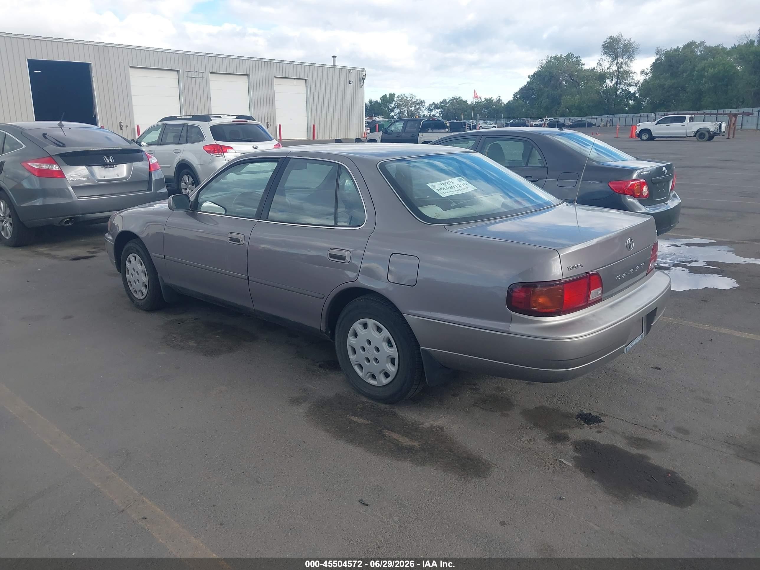 1996 Toyota Camry Dx/le/xle Silver vin: 4T1BG12K8TU733432