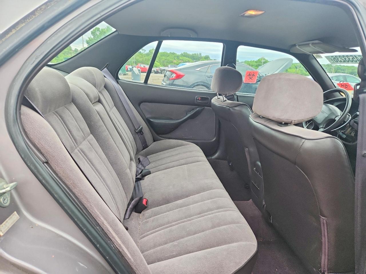 1996 Toyota Camry Dx Silver vin: 4T1BG12KXTU814531