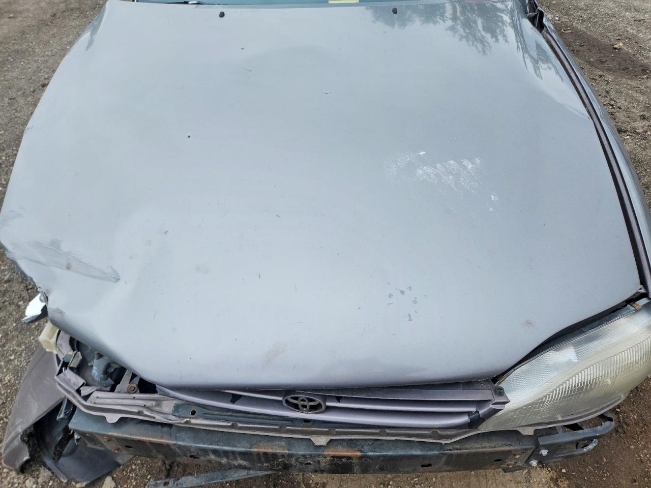 1996 Toyota Camry Dx Silver vin: 4T1BG12KXTU814531
