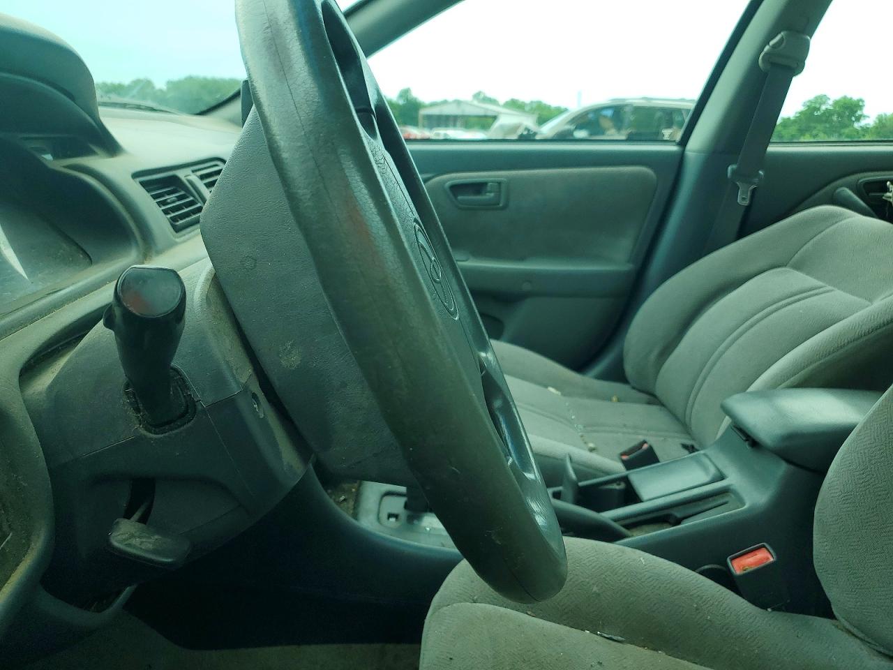 2001 Toyota Camry Ce Silver vin: 4T1BG22K01U116769