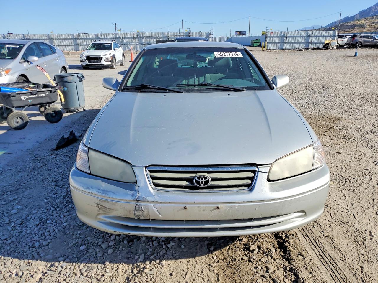2001 Toyota Camry Le Серебряный vin: 4T1BG22K01U770767