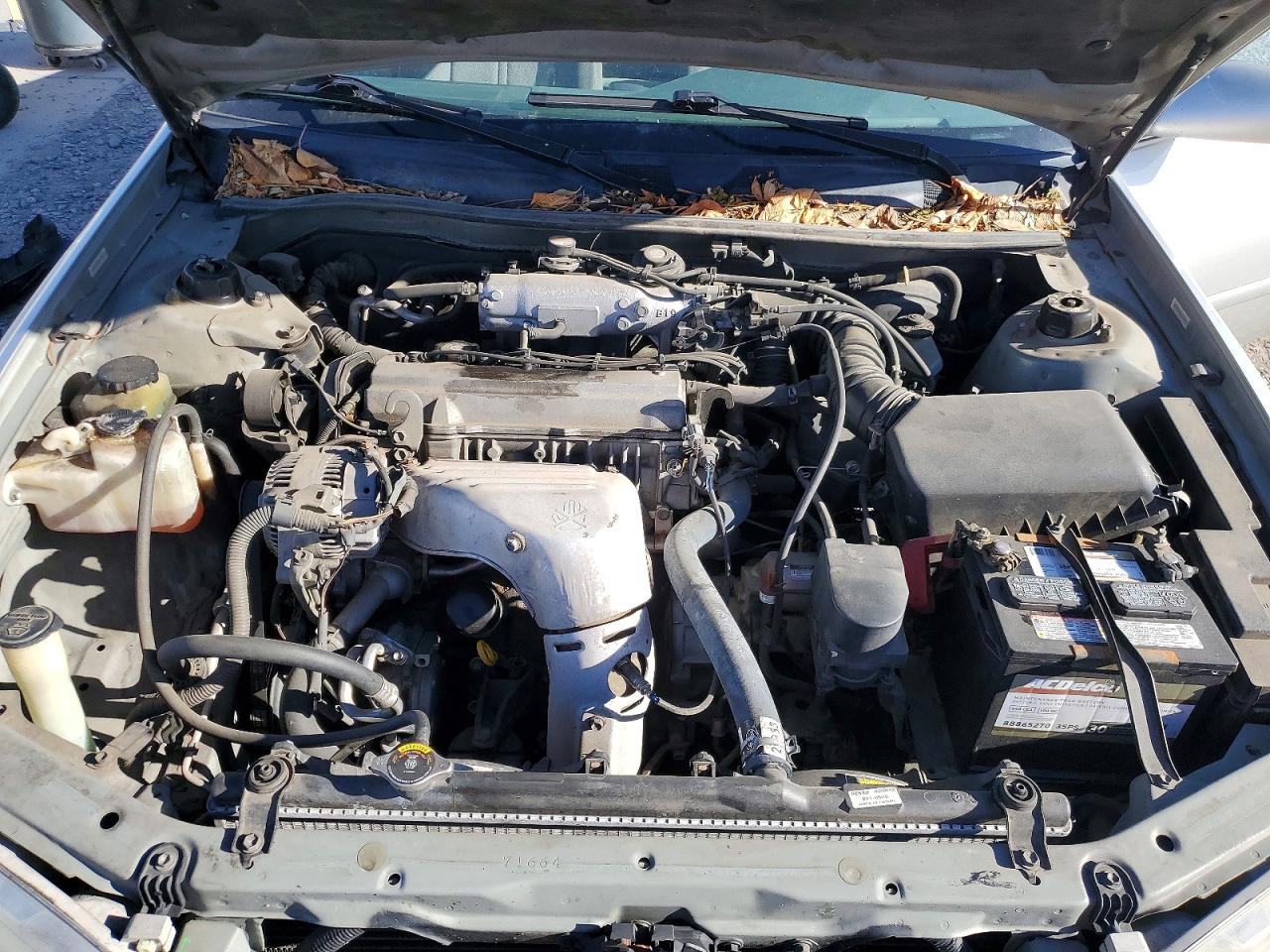 2001 Toyota Camry Le Серебряный vin: 4T1BG22K01U770767