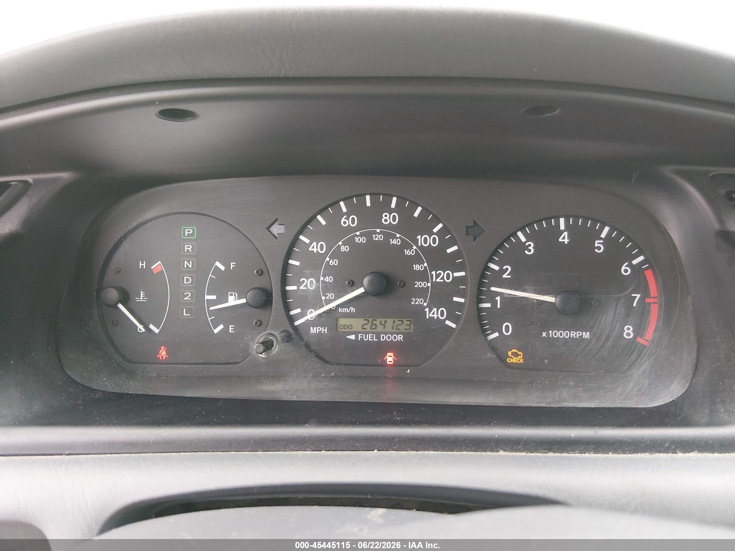 2001 Toyota Camry Le White vin: 4T1BG22K01U814718