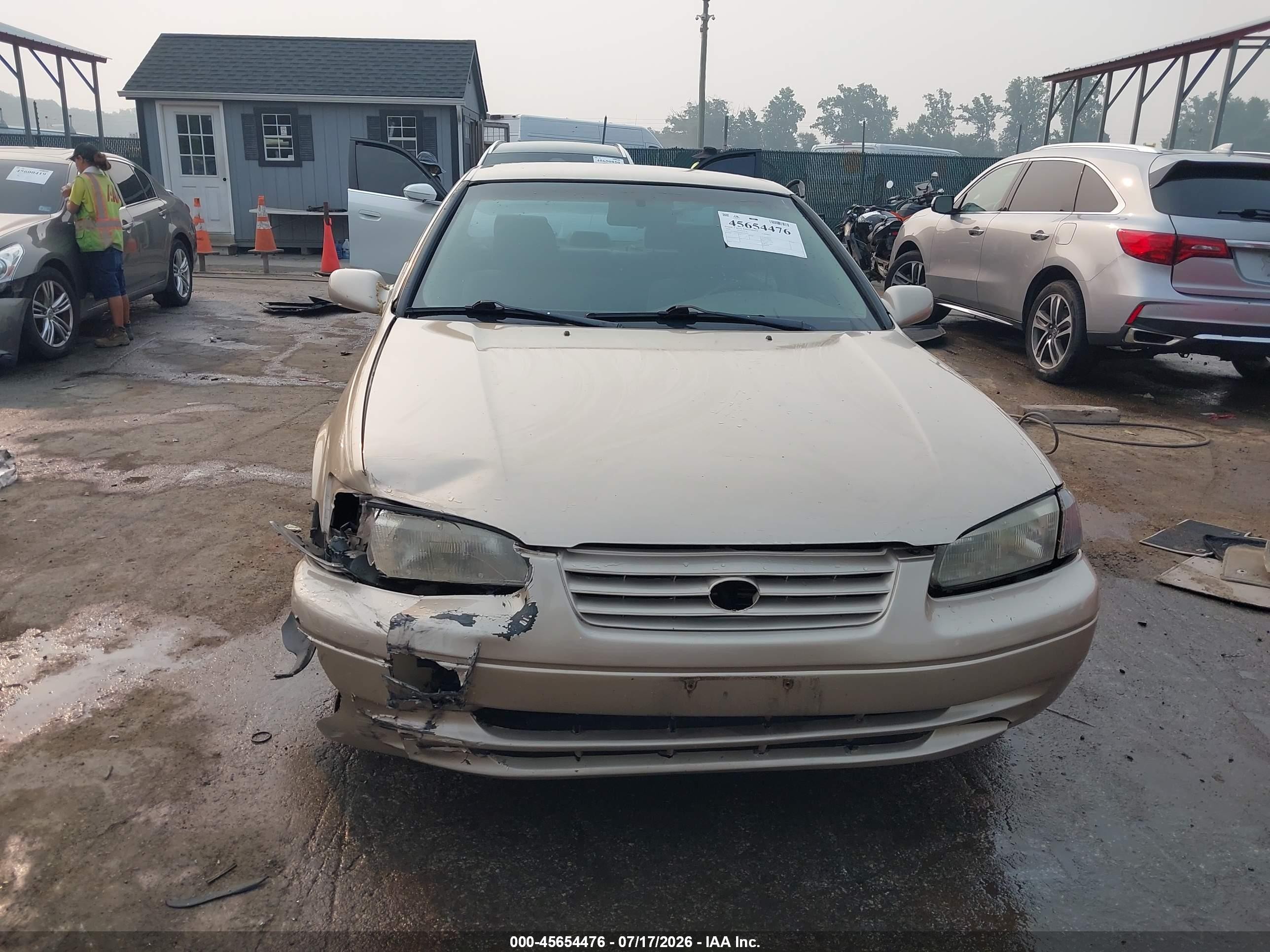 1997 Toyota Camry Le Beige vin: 4T1BG22K0VU122769