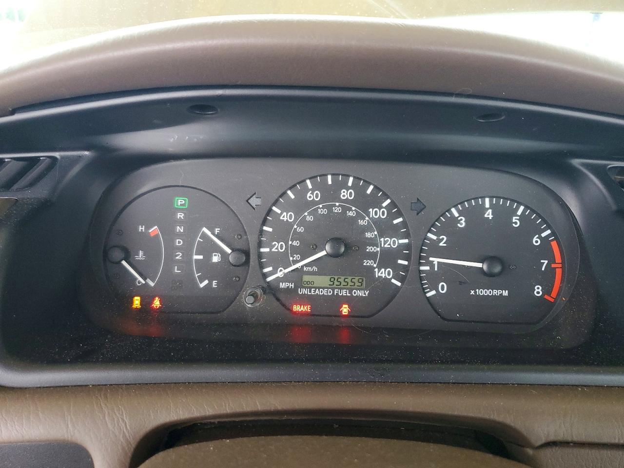 1998 Toyota Camry Le Tan vin: 4T1BG22K0WU340602