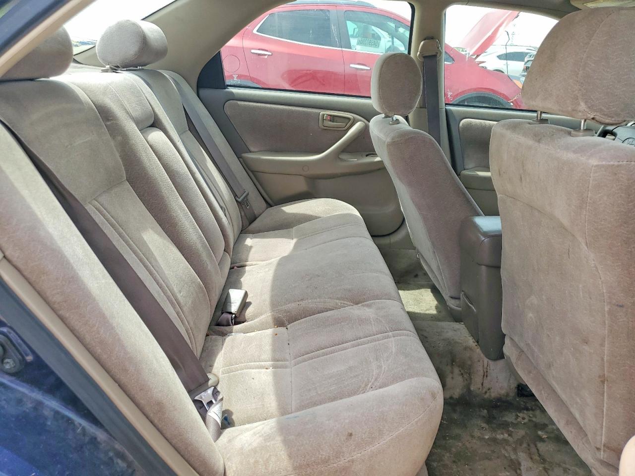 1998 Toyota Camry Le Blue vin: 4T1BG22K0WU382557