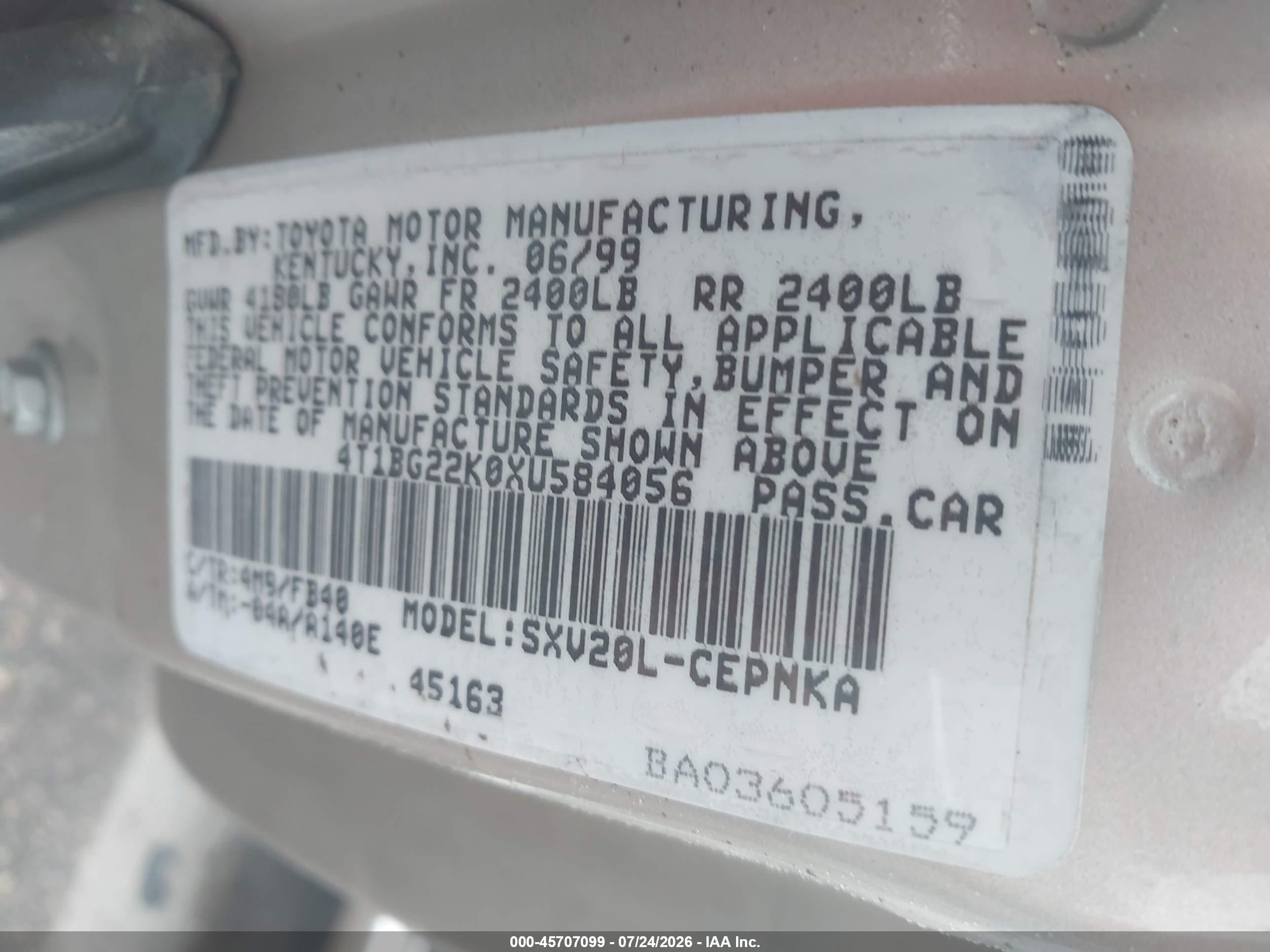 1999 Toyota Camry Le Tan vin: 4T1BG22K0XU584056