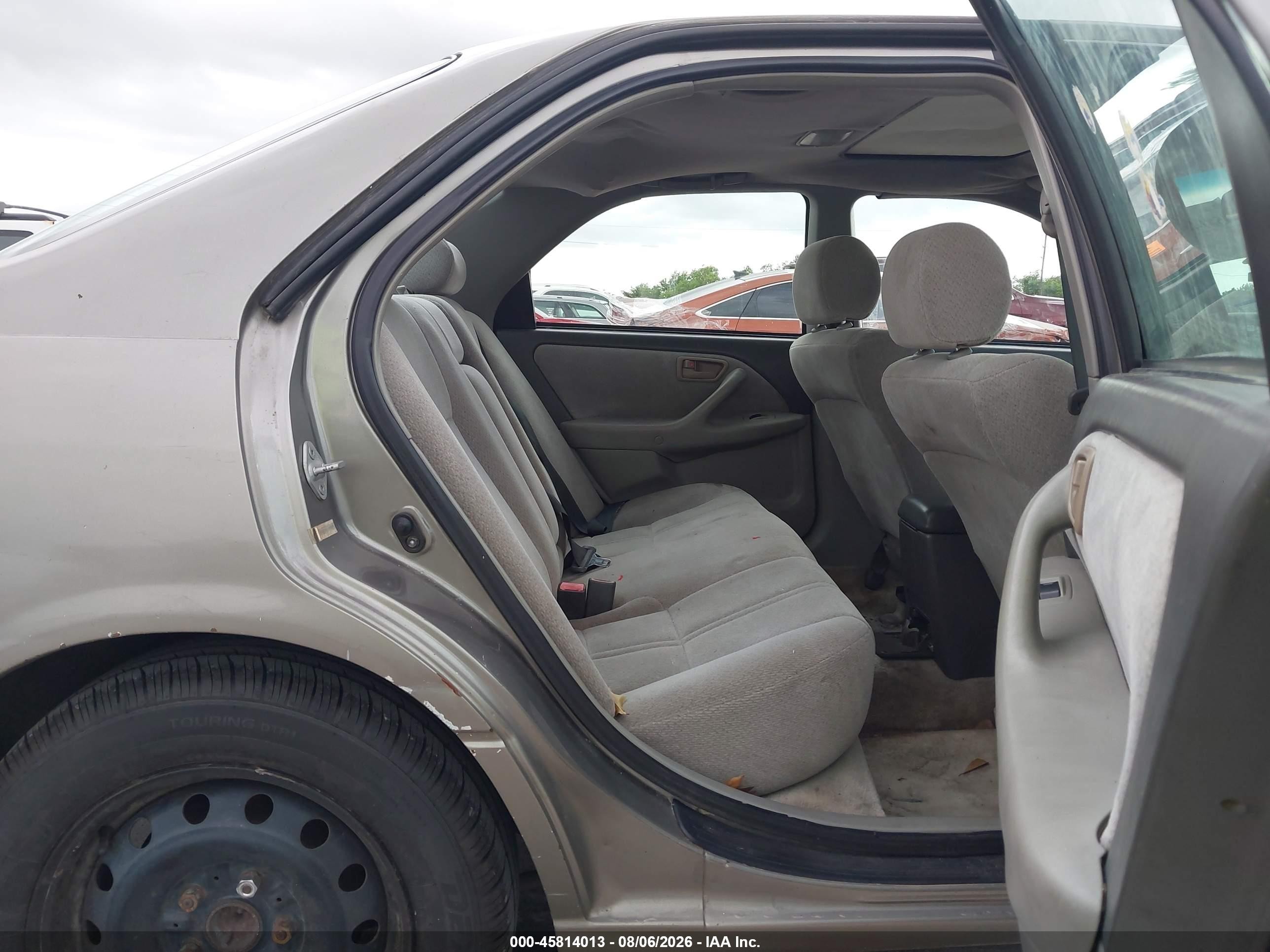 2001 Toyota Camry Ce/le/xle Beige vin: 4T1BG22K11U035554