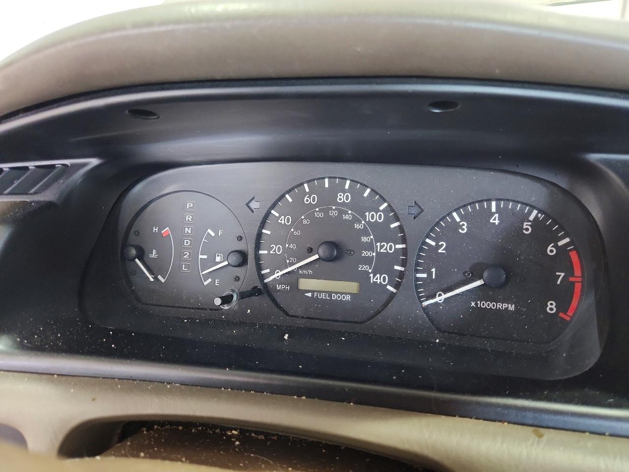 2001 Toyota Camry Le Серебряный vin: 4T1BG22K11U104291