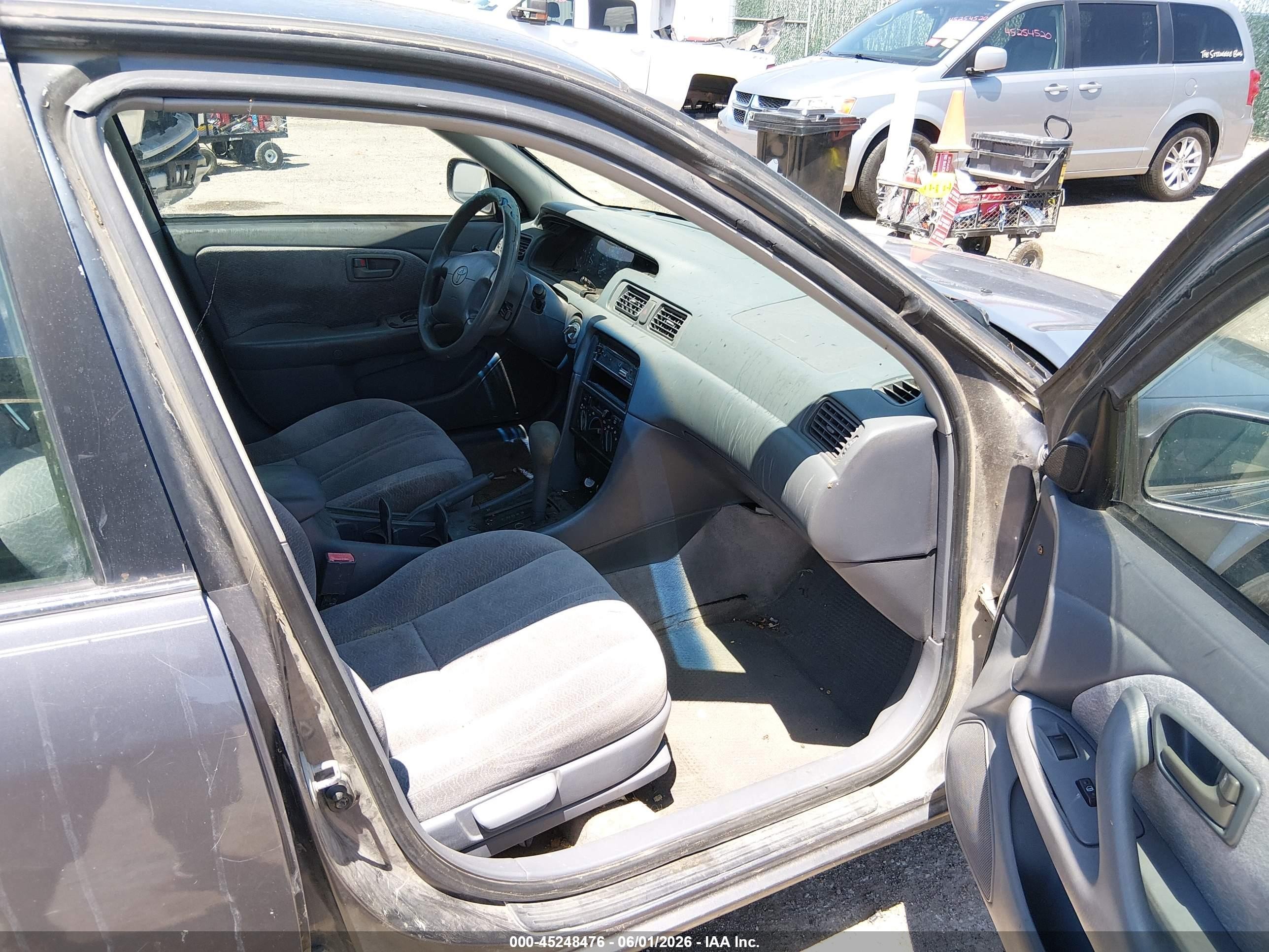 1997 Toyota Camry Le Gray vin: 4T1BG22K1VU178154