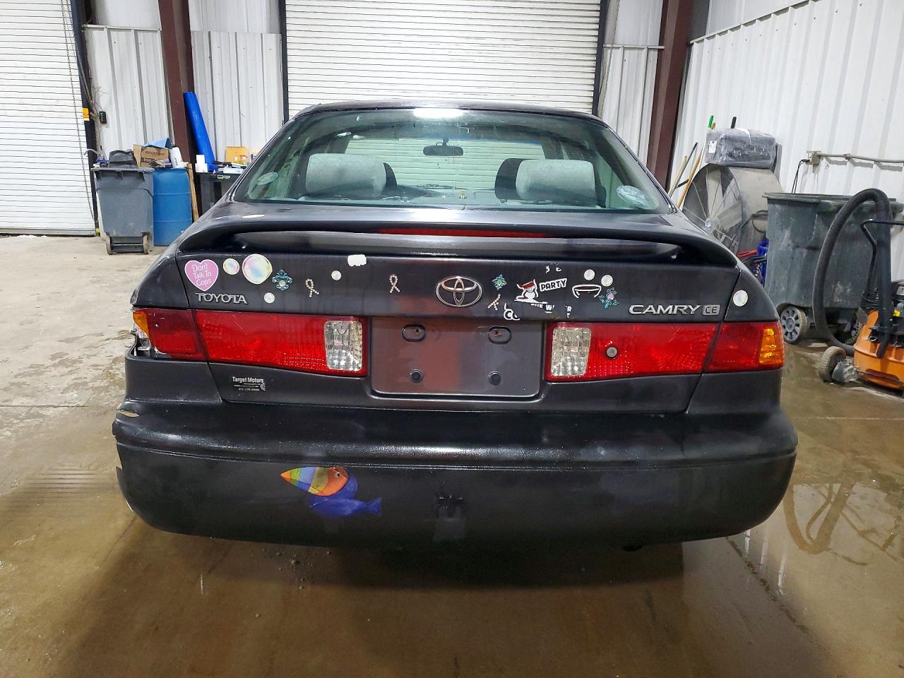 2000 Toyota Camry Ce Green vin: 4T1BG22K1YU752370