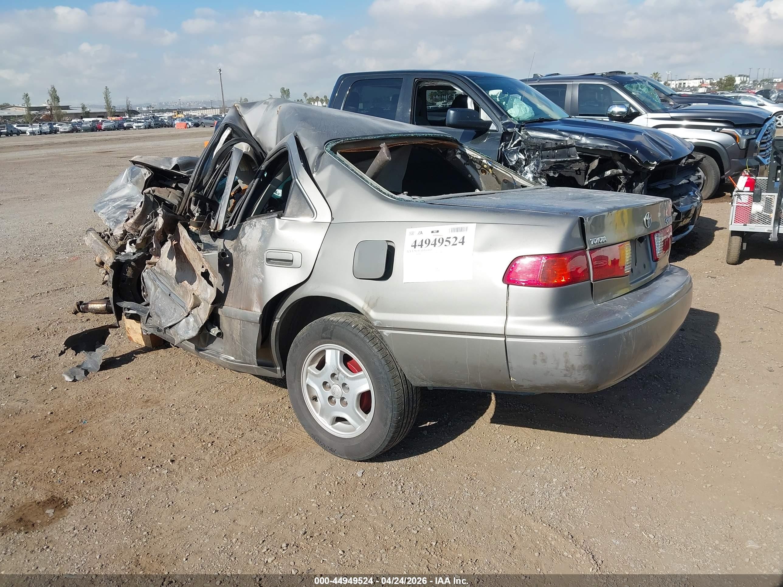 2001 Toyota Camry Ce Gray vin: 4T1BG22K21U022294