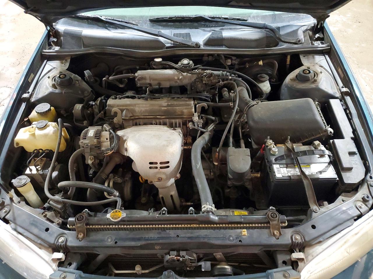 1997 Toyota Camry Le Green vin: 4T1BG22K2VU778035