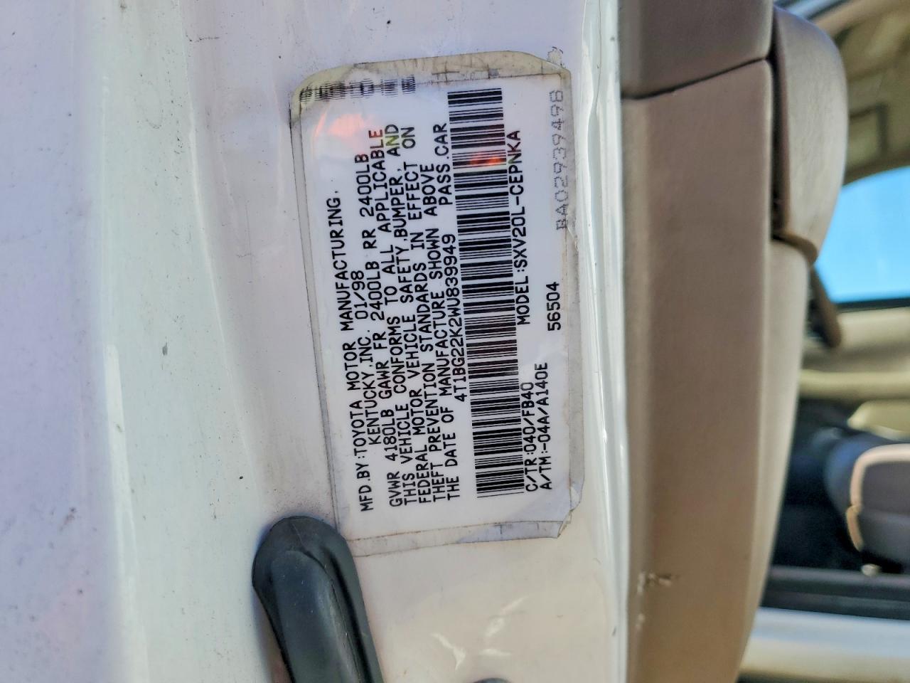 1998 Toyota Camry Le White vin: 4T1BG22K2WU839949