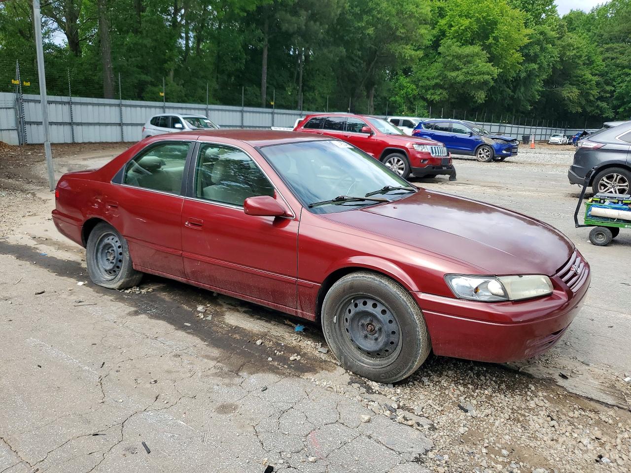 1999 Toyota Camry Le Бордовый vin: 4T1BG22K2XU616604