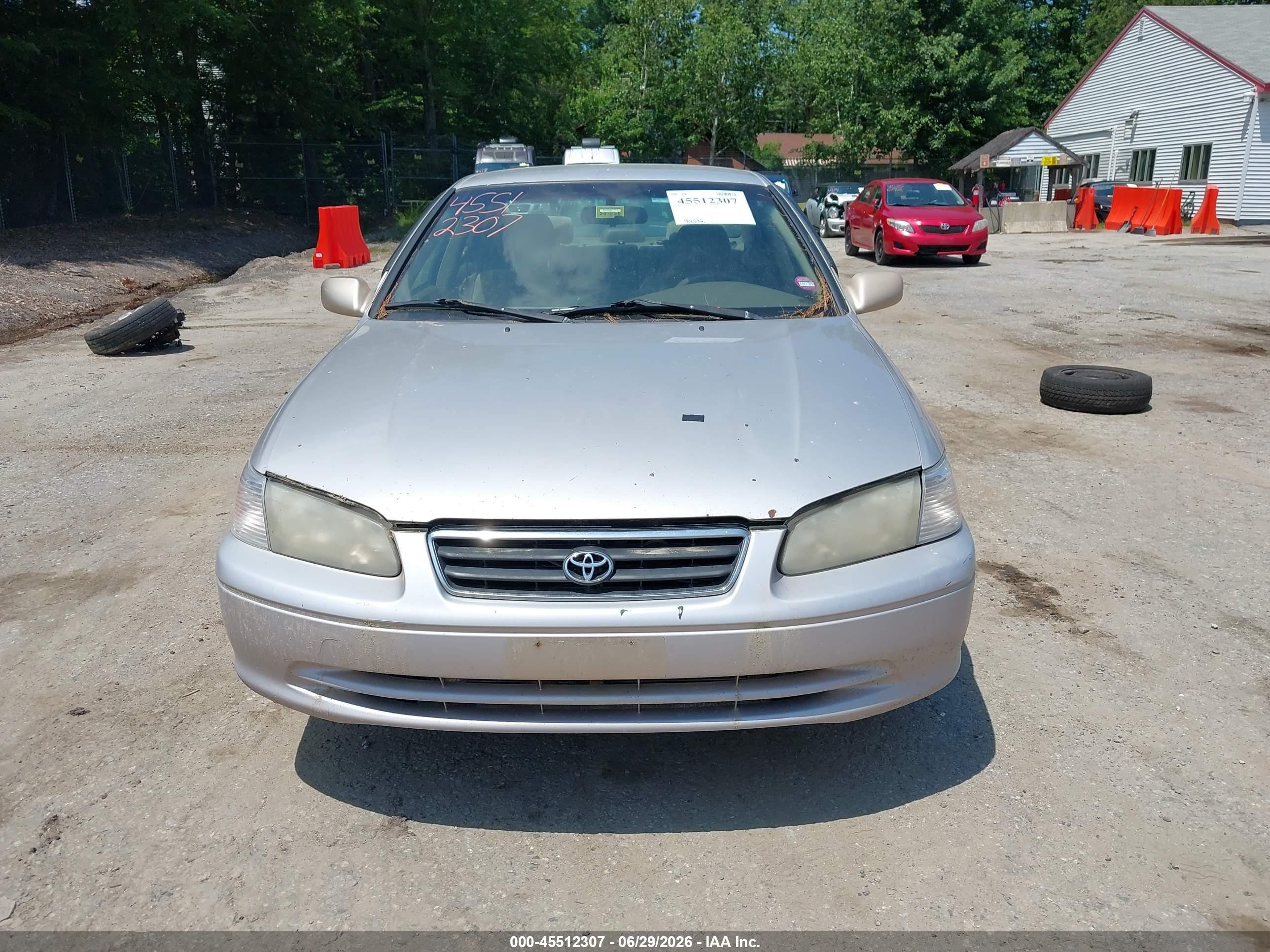 2000 Toyota Camry Le Silver vin: 4T1BG22K2YU641455
