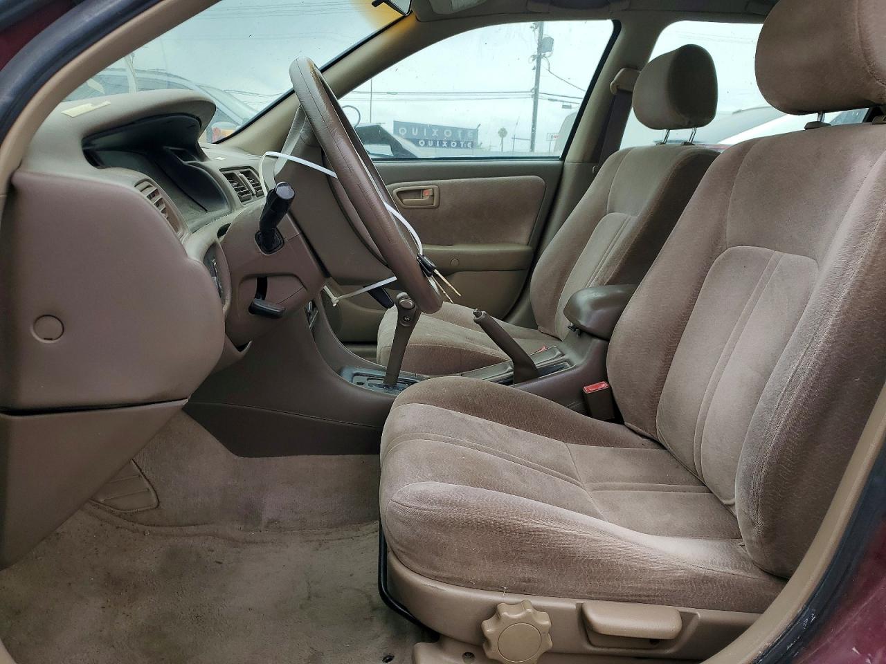 1998 Toyota Camry Le Burgundy vin: 4T1BG22K3WU828359