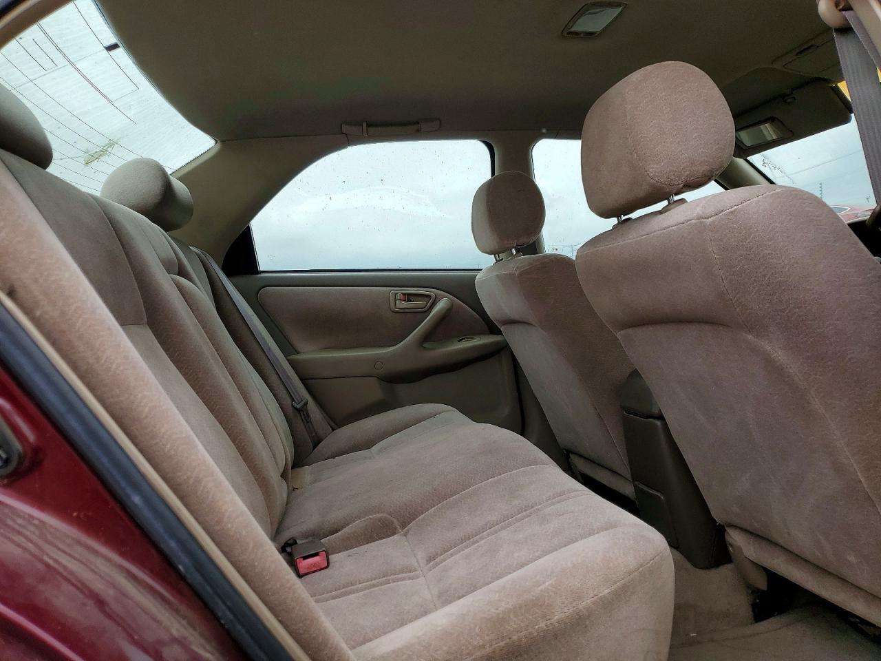 1998 Toyota Camry Le Burgundy vin: 4T1BG22K3WU828359