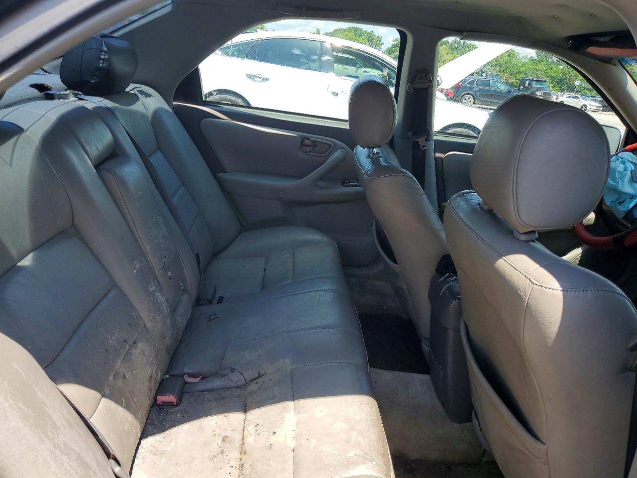 1999 Toyota Camry Tan vin: 4T1BG22K3XU549480