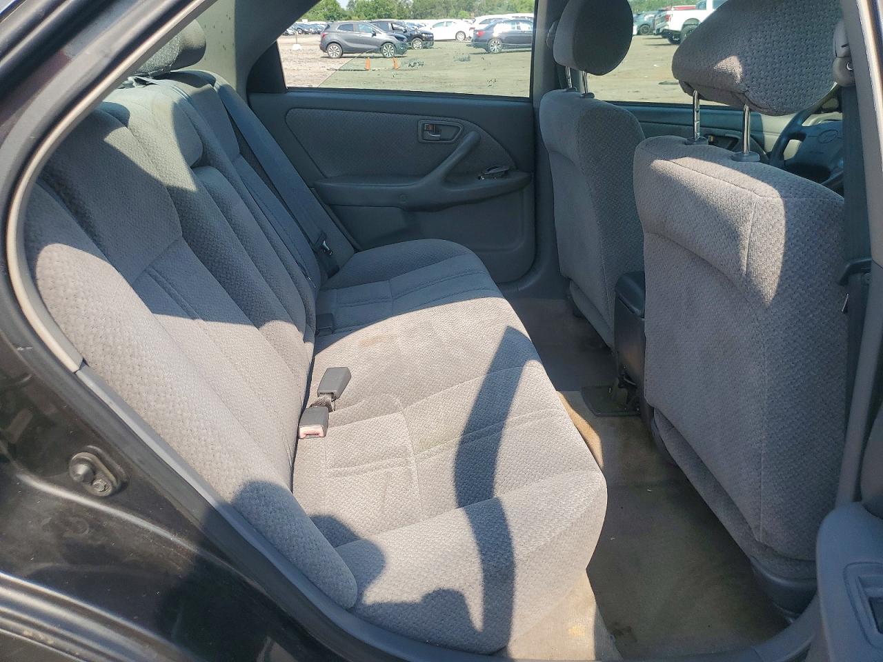 2000 Toyota Camry Le Charcoal vin: 4T1BG22K3YU758199