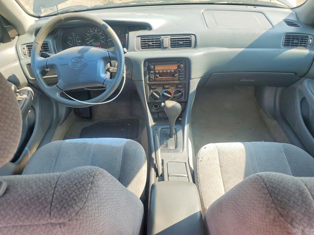 2000 Toyota Camry Le Charcoal vin: 4T1BG22K3YU758199