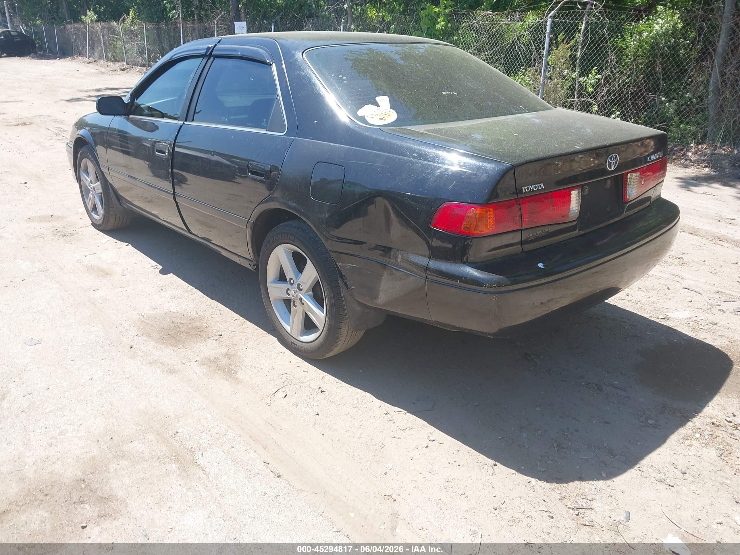 2001 Toyota Camry Le Black vin: 4T1BG22K41U032065
