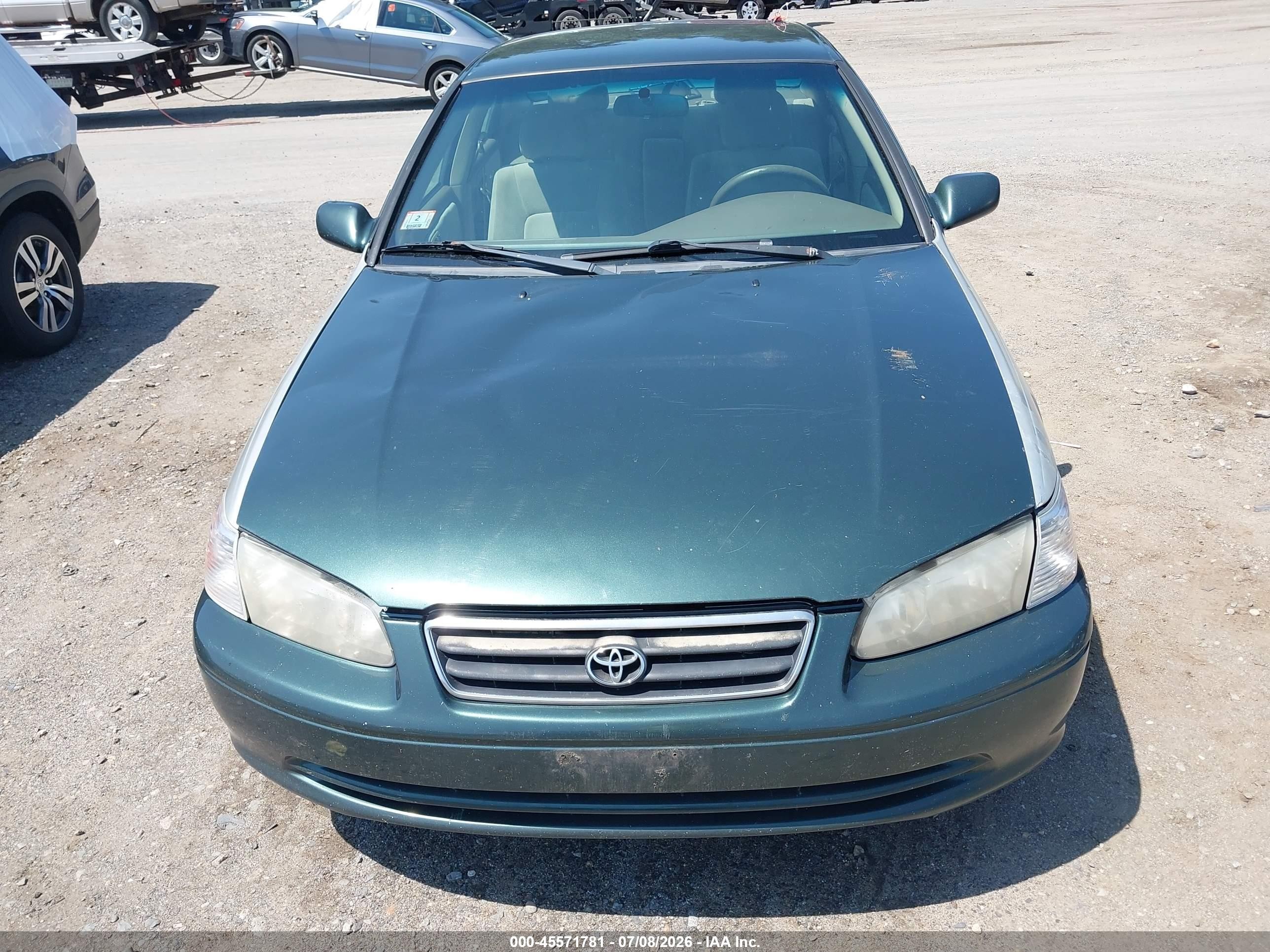 2001 Toyota Camry Ce Green vin: 4T1BG22K41U872377