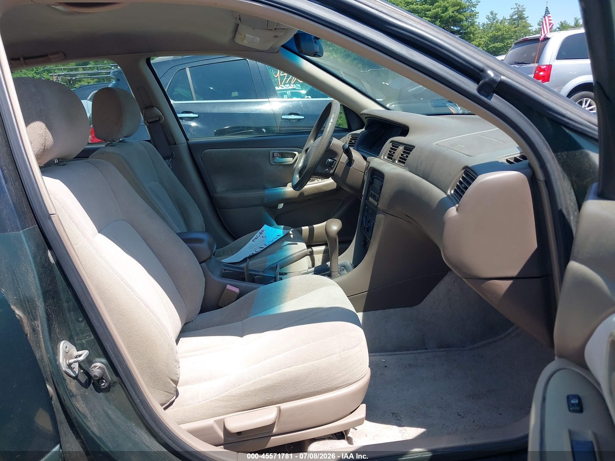 2001 Toyota Camry Ce Green vin: 4T1BG22K41U872377