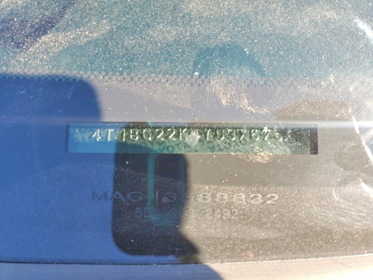 2000 Toyota Camry Le Gray vin: 4T1BG22K47U976751