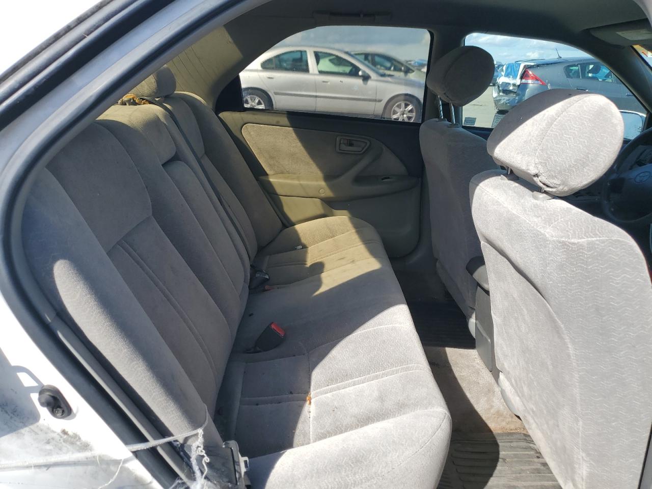 1997 Toyota Camry Ce White vin: 4T1BG22K4VU802836