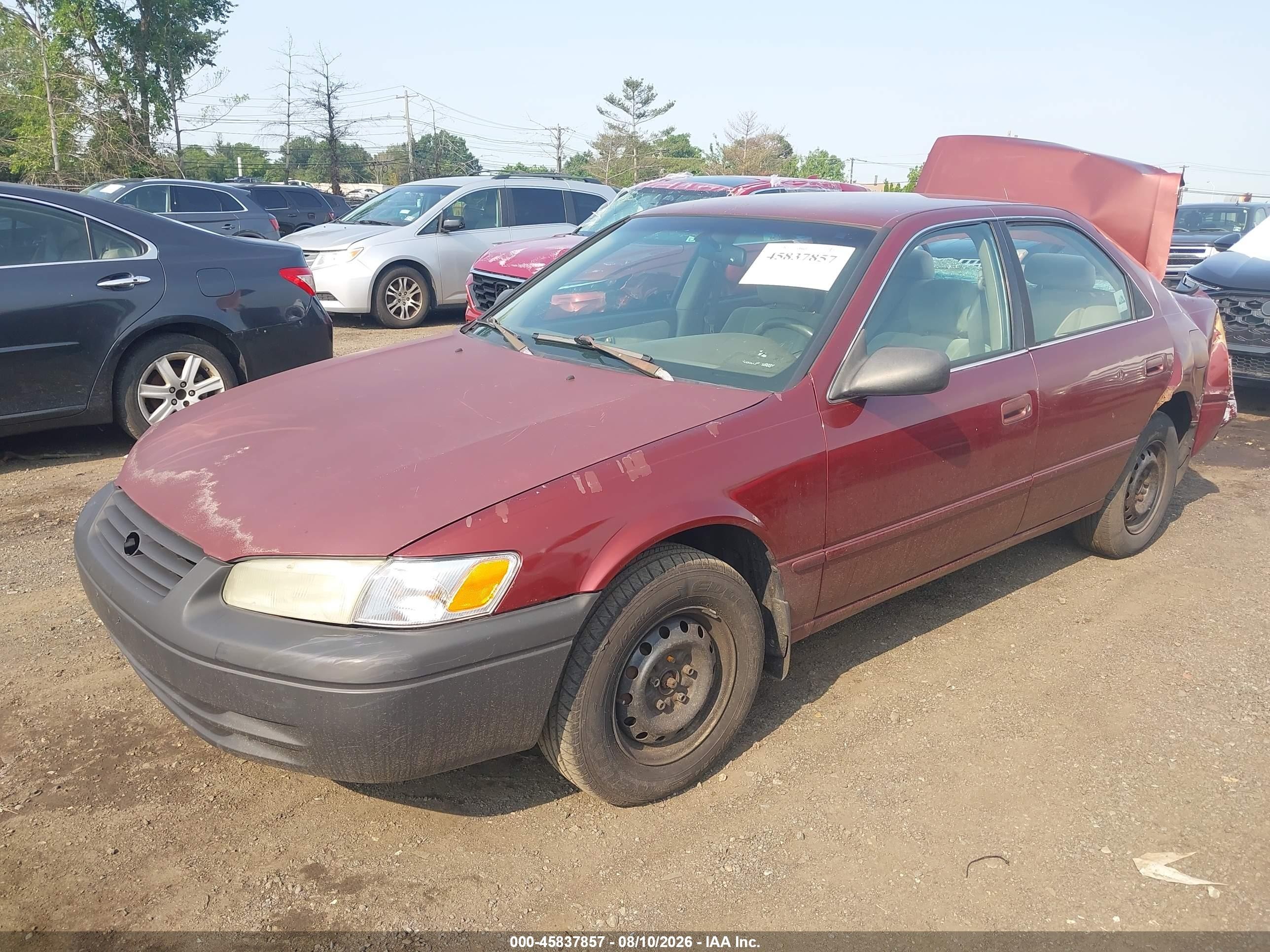 1999 Toyota Camry Ce Burgundy vin: 4T1BG22K4XU493386
