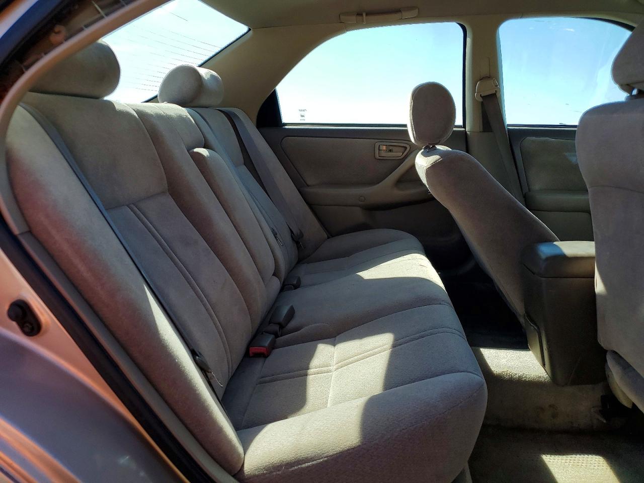 1999 Toyota Camry Le Кремовый vin: 4T1BG22K4XU509313