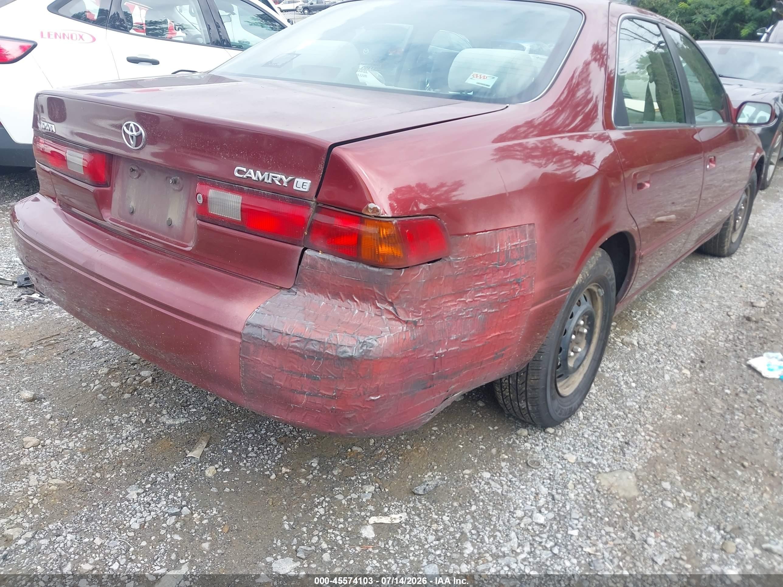 1999 Toyota Camry Le Burgundy vin: 4T1BG22K4XU611632
