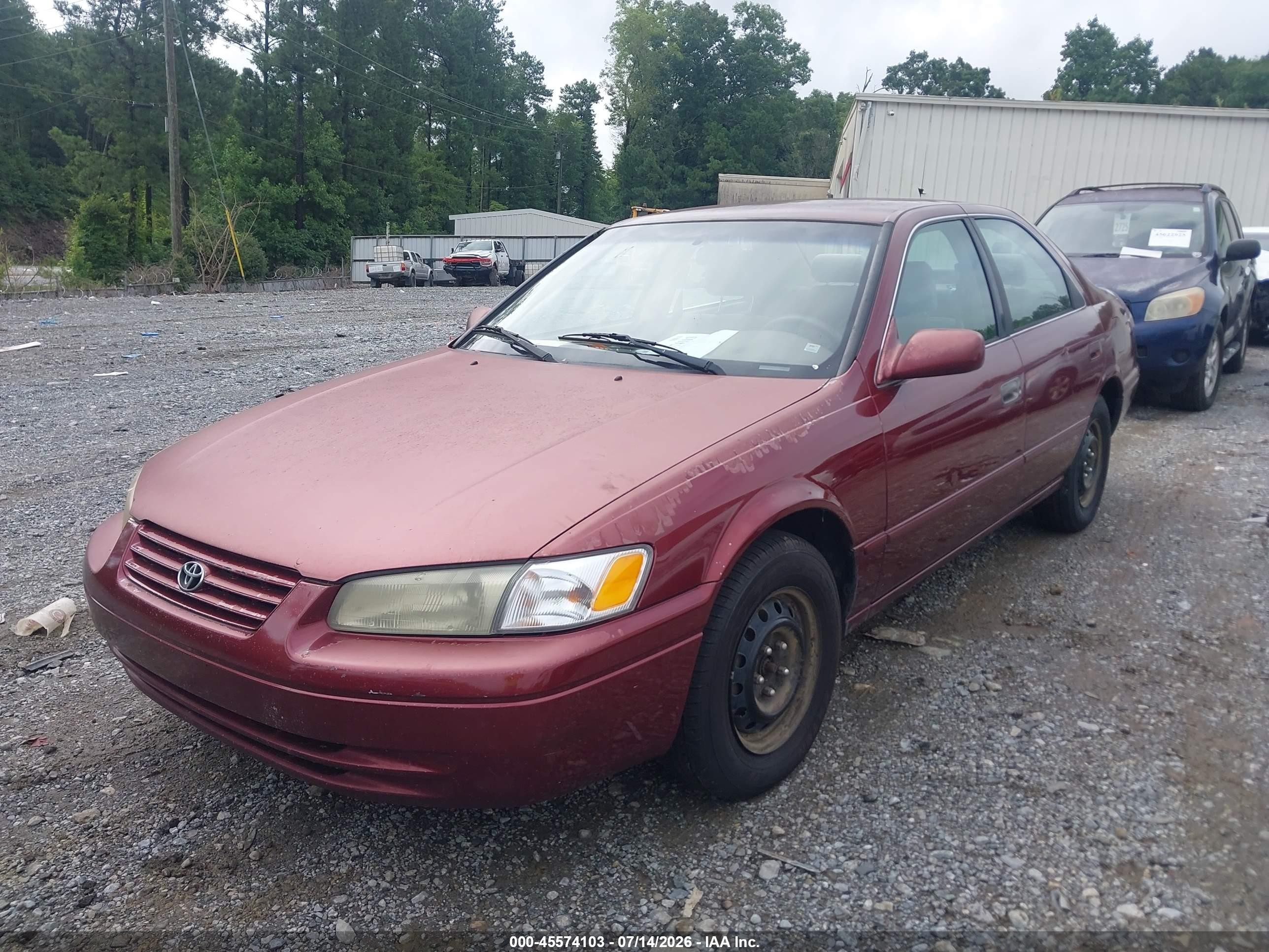 1999 Toyota Camry Le Burgundy vin: 4T1BG22K4XU611632