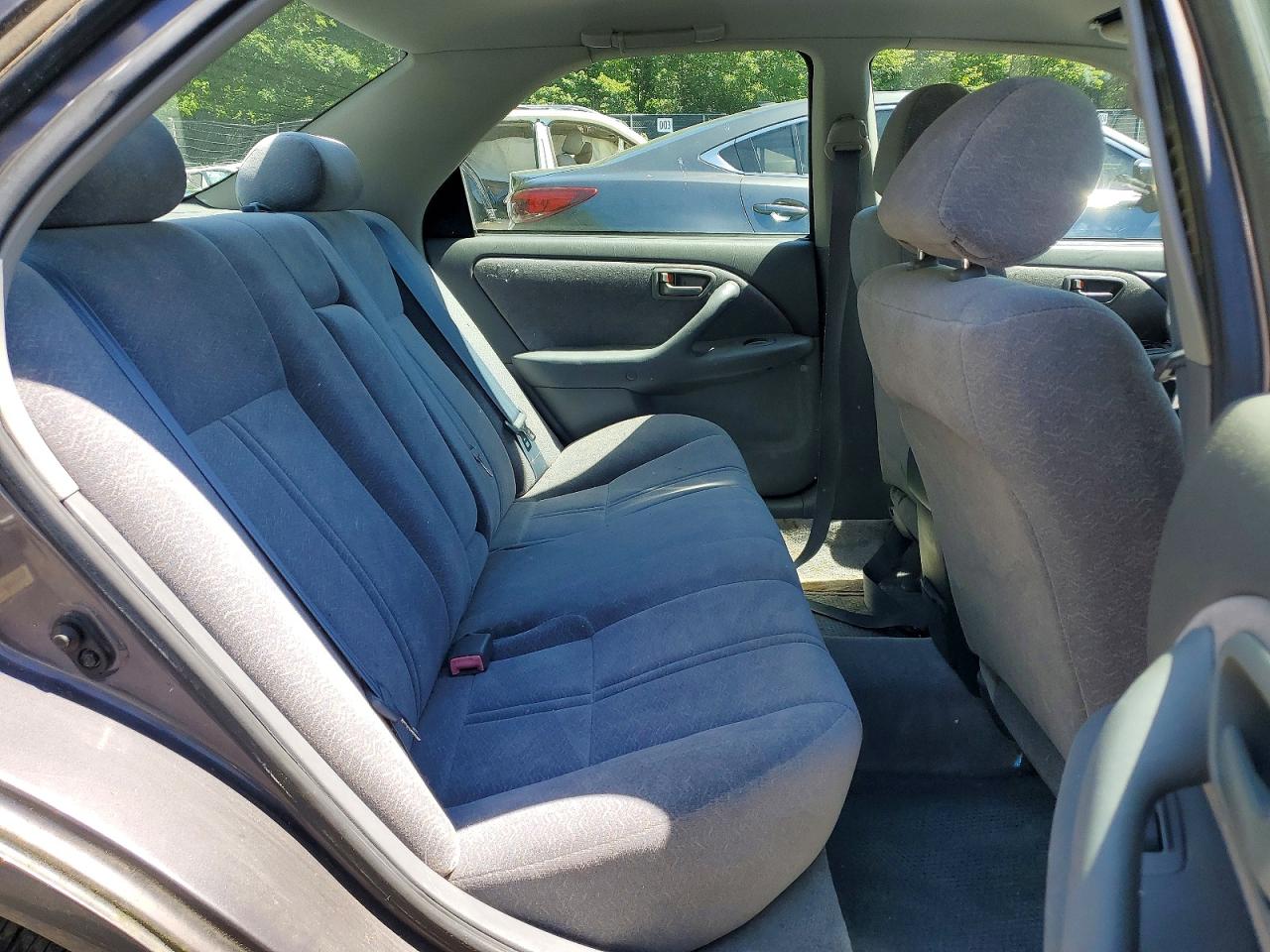 1999 Toyota Camry Le Серый vin: 4T1BG22K4XU869116