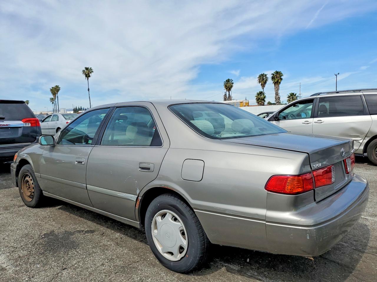 2000 Toyota Camry Ce Gray vin: 4T1BG22K4YU678524